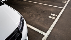 Parkplatzprobleme der Angestellten lösen und dabei Steuern und Sozialabgaben sparen! Parkplatzprobleme der Angestellten lösen und dabei Steuern und Sozialabgaben sparen!