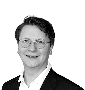 Dr. Matthias Uhl Dr. Matthias Uhl