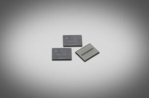 Die neuen 48-lagigen V-NAND-Speicher von Samsung mit 256-GBit-Kapazität. Die neuen 48-lagigen V-NAND-Speicher von Samsung mit 256-GBit-Kapazität.