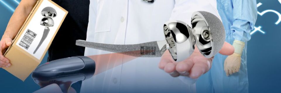 Mit der einmaligen Kennzeichnung von Medizinprodukten und ihren Produktmerkmalen in einer zentralen Datenbank ist eine Rückverfolgung dieser Produkte jederzeit möglich. Mit der einmaligen Kennzeichnung von Medizinprodukten und ihren Produktmerkmalen in einer zentralen Datenbank ist eine Rückverfolgung dieser Produkte jederzeit möglich.