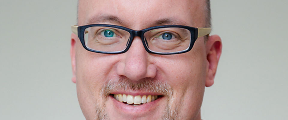Jörg Meier, Department Manager Enterprise Application Management und Support bei der Beiersdorf Shared Services GmbH (BSS), im Interview zu einem riesigen Virtualsierungsprojekt. Jörg Meier, Department Manager Enterprise Application Management und Support bei der Beiersdorf Shared Services GmbH (BSS), im Interview zu einem riesigen Virtualsierungsprojekt.