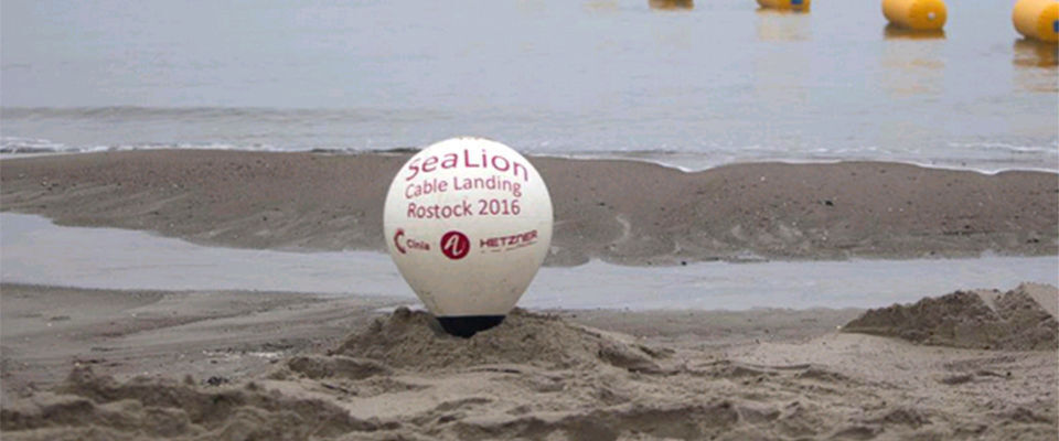 C-Lion 1 von Cinia trifft in Rostock auf Land, dann geht es terrestrisch weiter nach Frankfurt. C-Lion 1 von Cinia trifft in Rostock auf Land, dann geht es terrestrisch weiter nach Frankfurt.