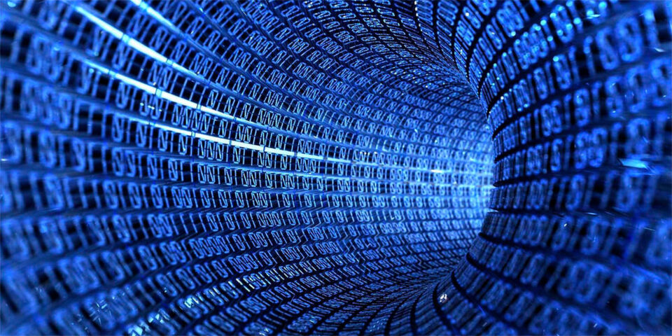 Die Hybrid Cloud als Herausforderung für Unternehmen - nicht nur Vorteile, auch Einschränkungen. Die Hybrid Cloud als Herausforderung für Unternehmen - nicht nur Vorteile, auch Einschränkungen.