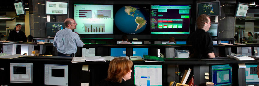 Im Symantec Security Operations Center werden IT-Bedrohungslagen analysiert. Im Symantec Security Operations Center werden IT-Bedrohungslagen analysiert.