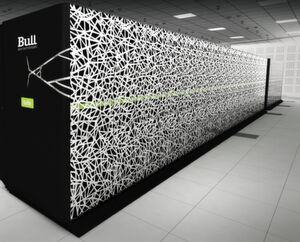 Die HPC-Installationen der Atos-Tochter Bull unterstützen Unternehmen aus allen Branchen, um Produkte schneller auf den Markt zu bringen oder hochkomplexe Simulationen und Modellierungen durchzuführen. Die HPC-Installationen der Atos-Tochter Bull unterstützen Unternehmen aus allen Branchen, um Produkte schneller auf den Markt zu bringen oder hochkomplexe Simulationen und Modellierungen durchzuführen.