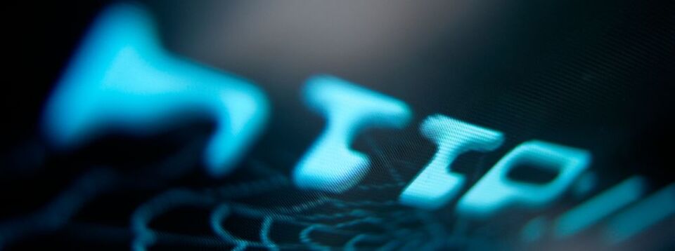 Um einem Datenabfluss zuvorzukommen, soltle man Web Apps von Grund auf sicherer gestalten und den Erfolg nach Möglichkeit auch messen. Um einem Datenabfluss zuvorzukommen, soltle man Web Apps von Grund auf sicherer gestalten und den Erfolg nach Möglichkeit auch messen.