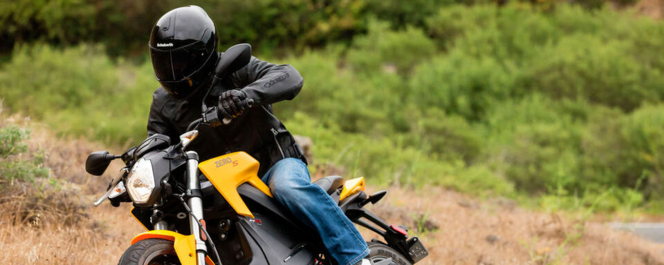 Die E-Motorräder von Zero eignen sich als Fahrschulfahrzeuge. Die E-Motorräder von Zero eignen sich als Fahrschulfahrzeuge.