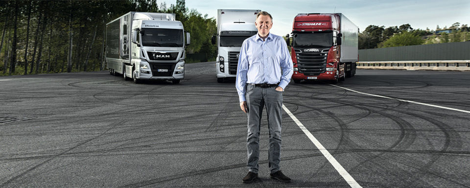 Andreas Renschler führt den Geschäftsbereich Nutzfahrzeuge bei Volkswagen. Im Exklusivinterview mit »Automobil Industrie « spricht er über die Zukunft des Nutzfahrzeugs und die Entwicklungsansätze des VW-Konzerns. Andreas Renschler führt den Geschäftsbereich Nutzfahrzeuge bei Volkswagen. Im Exklusivinterview mit »Automobil Industrie « spricht er über die Zukunft des Nutzfahrzeugs und die Entwicklungsansätze des VW-Konzerns.
