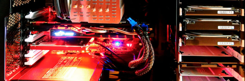 Auch beim Hosting und bei Cloud-Servern kommt es auf die inneren Werte an. Auch beim Hosting und bei Cloud-Servern kommt es auf die inneren Werte an.