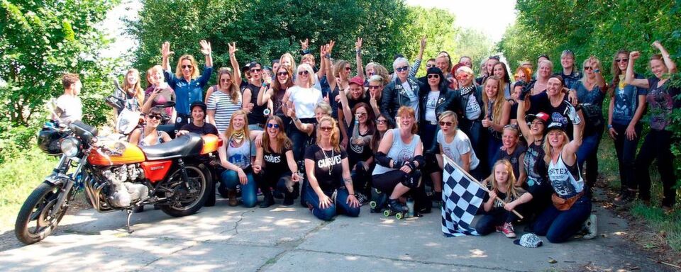 Beim Petrolettes-Festival durften nur Frauen aufs Gelände. „Wir wollen Männer nicht ausgrenzen, sondern Frauen einbeziehen“, so Cäthe Pfläging. Beim Petrolettes-Festival durften nur Frauen aufs Gelände. „Wir wollen Männer nicht ausgrenzen, sondern Frauen einbeziehen“, so Cäthe Pfläging.