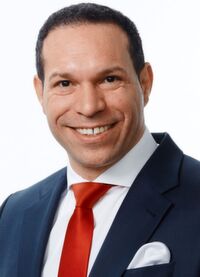 Marc M. Galal ist als Erfolgstrainer und Experte für Verkaufspsychologie davon überzeugt: „Das große Geheimnis des Erfolgs oder Misserfolgs liegt in der persönlichen Einstellung!“ Marc M. Galal ist als Erfolgstrainer und Experte für Verkaufspsychologie davon überzeugt: „Das große Geheimnis des Erfolgs oder Misserfolgs liegt in der persönlichen Einstellung!“