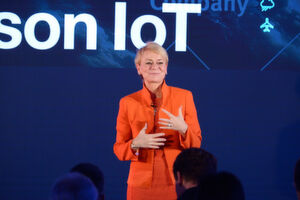 "Mit dem Watson IoT Center in München ebnet IBM den Weg in die kognitive Ära", sagt Harriet Green, General Manager, Watson IoT and Education bei IBM. "Mit dem Watson IoT Center in München ebnet IBM den Weg in die kognitive Ära", sagt Harriet Green, General Manager, Watson IoT and Education bei IBM.