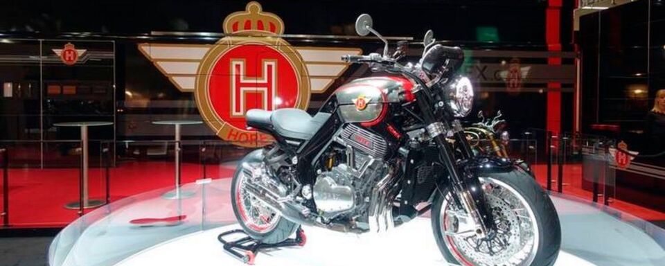 Horex ist noch immer mehr Legende als Hersteller. Auf der Intermot gibt es nun weitere Versionen eines Modelles zu sehen. Horex ist noch immer mehr Legende als Hersteller. Auf der Intermot gibt es nun weitere Versionen eines Modelles zu sehen.