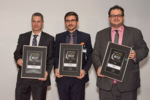 Die Gewinner des Storage-Insider Readers' Choice Award 2016 in der Kategorie NAS: von links nach rechts: Henrique Atzkern, Philip Rankers und Florian Schorn Die Gewinner des Storage-Insider Readers' Choice Award 2016 in der Kategorie NAS: von links nach rechts: Henrique Atzkern, Philip Rankers und Florian Schorn