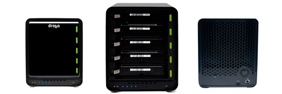 Das Drobo 5C ist die erste DAS-Lösung des kalifornischen Strorage-Herstellers mit USB-Typ-C-Anschluss. Das Array kann Laufwerke mit bis zu 64 TB Speicherplatz aufnehmen. Das Drobo 5C ist die erste DAS-Lösung des kalifornischen Strorage-Herstellers mit USB-Typ-C-Anschluss. Das Array kann Laufwerke mit bis zu 64 TB Speicherplatz aufnehmen.