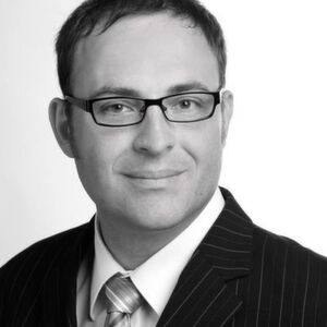 Prof. Dr. Ing Hans-Joachim Hof ist Professor an der Technischen Hochschule Ingolstadt und leitet die Forschungsgruppen Munich IT Security Research Group sowie INSicherheit - Ingolstädter Forschungsgruppe Angewandte IT-Sicherheit. Prof. Dr. Ing Hans-Joachim Hof ist Professor an der Technischen Hochschule Ingolstadt und leitet die Forschungsgruppen Munich IT Security Research Group sowie INSicherheit - Ingolstädter Forschungsgruppe Angewandte IT-Sicherheit.
