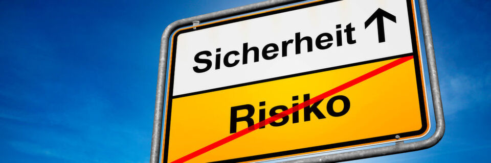 Praktische Vorschläge zum Umgang mit der Datenschutz-Grundverordnung (EU) 2016/679 (GDPR) durch Risikobewertung und neue Security-Konzepte. Praktische Vorschläge zum Umgang mit der Datenschutz-Grundverordnung (EU) 2016/679 (GDPR) durch Risikobewertung und neue Security-Konzepte.