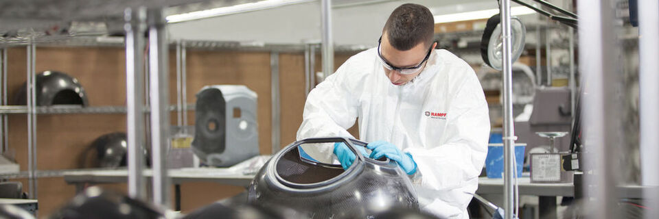 Mit der Cross-Industry-Methode hat die Rampf-Gruppe den Bereich Composites als Tätigkeitsfeld ausgemacht – und passend dazu ein kanadisches Compositeunternehmen übernommen. Mit der Cross-Industry-Methode hat die Rampf-Gruppe den Bereich Composites als Tätigkeitsfeld ausgemacht – und passend dazu ein kanadisches Compositeunternehmen übernommen.