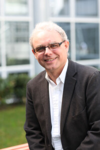 Mathias Mezger, Director Enterprise Solutions bei Micro Focus, ist der Autor des Artikels. Mathias Mezger, Director Enterprise Solutions bei Micro Focus, ist der Autor des Artikels.