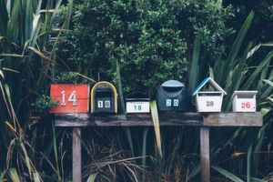 Die Empfänger Ihrer Nachrichten sind so verschieden wie diese Briefkästen. Umso wichtiger ist es, die richtigen Themen zu finden – und die Botschaften individuell abzustimmen! Die Empfänger Ihrer Nachrichten sind so verschieden wie diese Briefkästen. Umso wichtiger ist es, die richtigen Themen zu finden – und die Botschaften individuell abzustimmen!