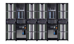 Der Server "HPE Apollo 8000", heir aus aus mehreren Racks bestehend Der Server "HPE Apollo 8000", heir aus aus mehreren Racks bestehend