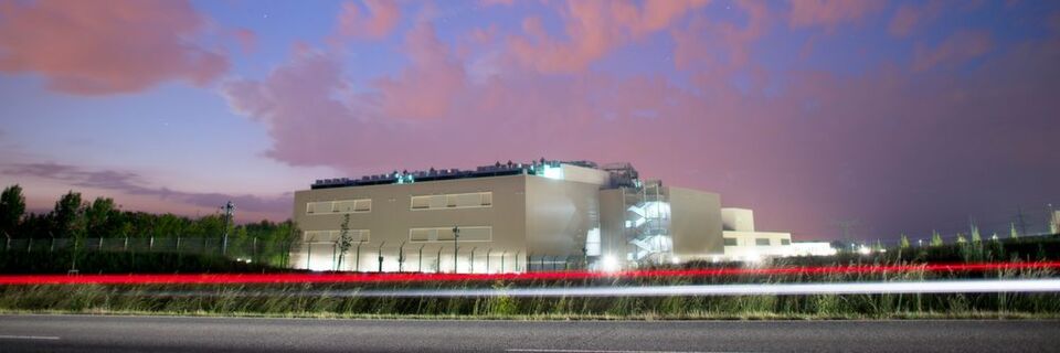 Das größte Rechenzen- trum der Telekom in Biere: Die Cloud erobert nach und nach auch immer mehr Bereiche in der Logistik. Das größte Rechenzen- trum der Telekom in Biere: Die Cloud erobert nach und nach auch immer mehr Bereiche in der Logistik.