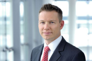 Dr. Roland Fischer, Geschäftsführer der Fraunhofer Arbeitsgruppe-SCS, schlägt eine Erweiterung des Begriffs „Big Data“ vor. Dr. Roland Fischer, Geschäftsführer der Fraunhofer Arbeitsgruppe-SCS, schlägt eine Erweiterung des Begriffs „Big Data“ vor.