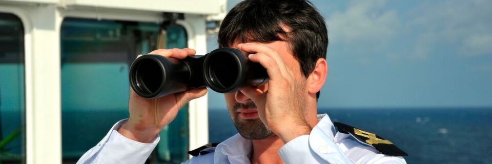 Nehmen Sie Kurs auf Ihre Kunden! Um dieses Vorhaben nachhaltig zu sichern, muss das CRM-Team dafür sorgen, dass im gesamten Unternehmen die Kundensicht Priorität hat und alle Prozesse auf die Loyalisierung von Kunden einzahlen. Nehmen Sie Kurs auf Ihre Kunden! Um dieses Vorhaben nachhaltig zu sichern, muss das CRM-Team dafür sorgen, dass im gesamten Unternehmen die Kundensicht Priorität hat und alle Prozesse auf die Loyalisierung von Kunden einzahlen.