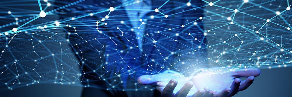 Ob Großunternehmen oder KMU: Es lohnt sich, über Planung und Design des eigenen Netzwerks nachzudenken. Ob Großunternehmen oder KMU: Es lohnt sich, über Planung und Design des eigenen Netzwerks nachzudenken.