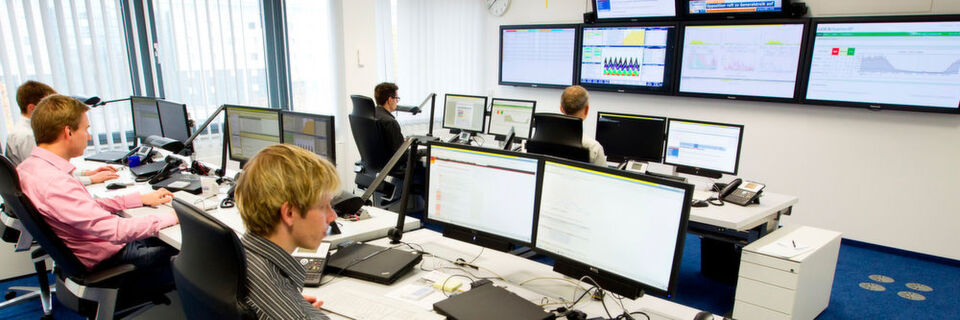 Für Betreiber von kritischen Infrastrukturen ist es wichtig, dass ihre Sicherheitsteams ein klares Verständnis der Kontrollsysteme, ihrer Lage und ihrer Funktion haben. Für Betreiber von kritischen Infrastrukturen ist es wichtig, dass ihre Sicherheitsteams ein klares Verständnis der Kontrollsysteme, ihrer Lage und ihrer Funktion haben.