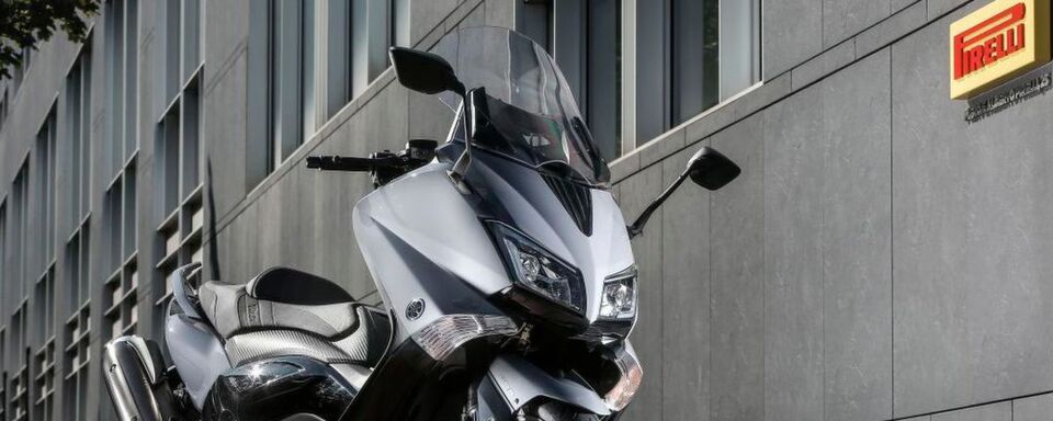 Pirelli erweitert seine Rollerreifen-Produktpalette für 2017 um den Angel Scooter und den Diablo Rosso Scooter. Pirelli erweitert seine Rollerreifen-Produktpalette für 2017 um den Angel Scooter und den Diablo Rosso Scooter.