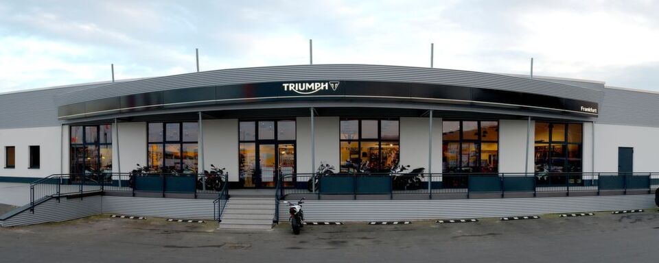 Die Triumph Niederlassung in Frankfurt. Die Triumph Niederlassung in Frankfurt.