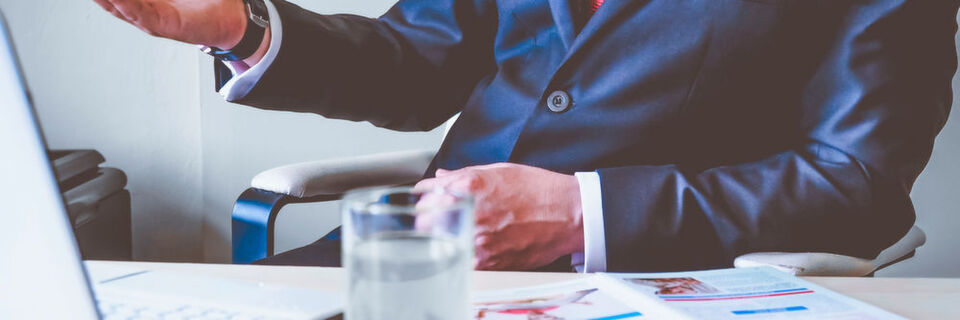 Auf die Jahresgespräche mit Ihren Key-Accounts sollten Sie sich besonders gut vorbereiten. Mit diesen fünf Tipps können Sie im Gespräch punkten. Auf die Jahresgespräche mit Ihren Key-Accounts sollten Sie sich besonders gut vorbereiten. Mit diesen fünf Tipps können Sie im Gespräch punkten.