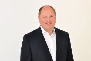 Bert Schukat, Geschäftsführer Schukat electronic: „Ein wesentlich raueres Fahrwasser erwarten wir erst, wenn die Trump-Administration einen deutlich protektionistischeren Kurs steuert.“ Bert Schukat, Geschäftsführer Schukat electronic: „Ein wesentlich raueres Fahrwasser erwarten wir erst, wenn die Trump-Administration einen deutlich protektionistischeren Kurs steuert.“