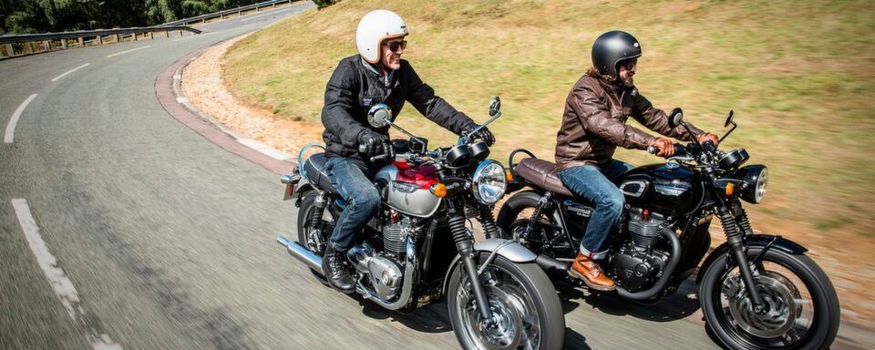 Benzinpumpenkabel kann lecken: Triumph ruft in Deutschland 2.441 Einheiten der Modelle Bonneville, Street Cup, Street Twin und Thruxton zurück. Benzinpumpenkabel kann lecken: Triumph ruft in Deutschland 2.441 Einheiten der Modelle Bonneville, Street Cup, Street Twin und Thruxton zurück.