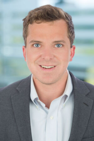 „Die Kategorie PLM hat sich in aller Stille zum viertgrößten Bereich von Unternehmenssoftware entwickelt“, rechnet Forrester-Analyst Nate Fleming vor. „Im vergangenen Jahr erwirtschafteten die Anbieter mit den dazugehörigen Lösungen und Dienstleistungen weltweit mehr als 17 Milliarden Dollar.“ „Die Kategorie PLM hat sich in aller Stille zum viertgrößten Bereich von Unternehmenssoftware entwickelt“, rechnet Forrester-Analyst Nate Fleming vor. „Im vergangenen Jahr erwirtschafteten die Anbieter mit den dazugehörigen Lösungen und Dienstleistungen weltweit mehr als 17 Milliarden Dollar.“