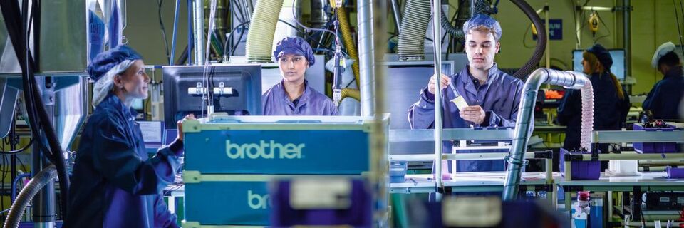 Toner-Recycling im Brother-Werk im slowakischen Krupina. Speziell für große Unternehmen ist Nachhaltigkeit inzwischen ein Kaufargument bei Druckern. Toner-Recycling im Brother-Werk im slowakischen Krupina. Speziell für große Unternehmen ist Nachhaltigkeit inzwischen ein Kaufargument bei Druckern.