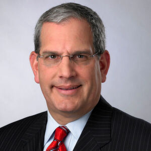 Maurice Sessel wurde vom Präsident North America zum leitenden Geschäftsführer für den Bereich Soft Trim & Acoustics befördert. Maurice Sessel wurde vom Präsident North America zum leitenden Geschäftsführer für den Bereich Soft Trim & Acoustics befördert.