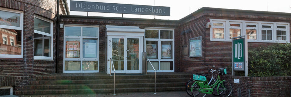 Ihre Filialen, hier eine auf der Nordsee-Insel Juist, versorgt die OLB zentral per "opsi" mit Software. Ihre Filialen, hier eine auf der Nordsee-Insel Juist, versorgt die OLB zentral per "opsi" mit Software.