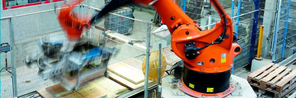 Roboter in der Produktion bei Limex Roboter in der Produktion bei Limex
