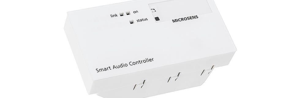 Der Smart Audio Controller von Microsens wandelt IP-Audiodaten in analoge Audiosignale um. Der Smart Audio Controller von Microsens wandelt IP-Audiodaten in analoge Audiosignale um.
