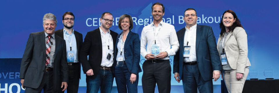 Infinigate erhielt 2015 als erster Partner den Distributions-Award von Sophos (v. l.): Karl-Heinz Warum (Sophos), Thomas Kretschmann, Enrico Mahl, Anja Marohn, Andreas Bechthold, David Martinez und Carola Seidelmann (alle Infinigate) Infinigate erhielt 2015 als erster Partner den Distributions-Award von Sophos (v. l.): Karl-Heinz Warum (Sophos), Thomas Kretschmann, Enrico Mahl, Anja Marohn, Andreas Bechthold, David Martinez und Carola Seidelmann (alle Infinigate)