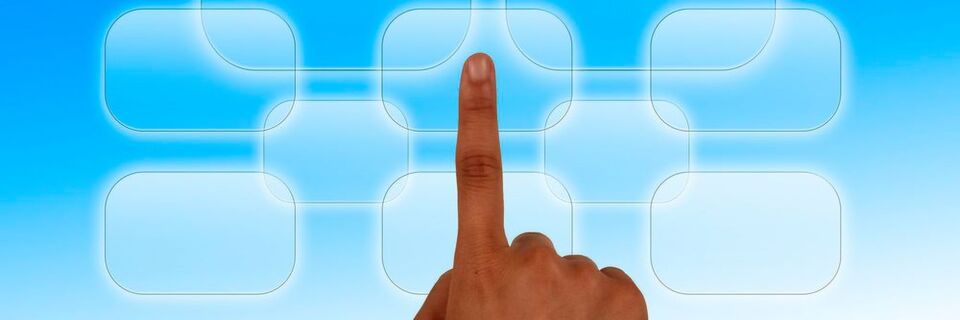 Middleware ermöglicht eine bessere Integration und den Austausch von Daten, die über unterschiedliche Applikationen und Prozesse hinweg verstreut sind. Middleware ermöglicht eine bessere Integration und den Austausch von Daten, die über unterschiedliche Applikationen und Prozesse hinweg verstreut sind.