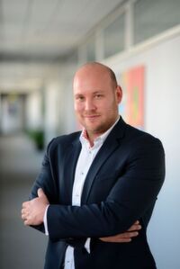 Martin Philipp ist Geschäftsführer der SC-Networks GmbH und Experte in Sachen Lead Management. Martin Philipp ist Geschäftsführer der SC-Networks GmbH und Experte in Sachen Lead Management.