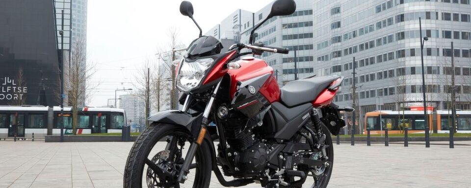 Im April 2017 bringt Yamaha die YS125 in Deutschland auf den Markt. Im April 2017 bringt Yamaha die YS125 in Deutschland auf den Markt.