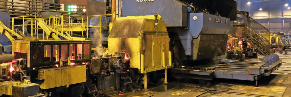 Swiss Steel modernisierte den fünf-gerüstigen Kocks-Block in der Stabstahl- und Drahtfertigung und sichert damit die Lieferzuverlässigkeit. Swiss Steel modernisierte den fünf-gerüstigen Kocks-Block in der Stabstahl- und Drahtfertigung und sichert damit die Lieferzuverlässigkeit.