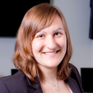 Dr.-Ing. Miriam Schleipen ist leitende Wissenschaftlerin Industrie 4.0 und Interoperabilität am Fraunhofer IOSB (Informationsmanagement und Leittechnik). Sie studierte und promovierte in Informatik mit dem Schwerpunkt Automatisierungstechnik am Karlsruher Institut für Technologie. Seit 2005 ist sie am Fraunhofer IOSB. Dr.-Ing. Miriam Schleipen ist leitende Wissenschaftlerin Industrie 4.0 und Interoperabilität am Fraunhofer IOSB (Informationsmanagement und Leittechnik). Sie studierte und promovierte in Informatik mit dem Schwerpunkt Automatisierungstechnik am Karlsruher Institut für Technologie. Seit 2005 ist sie am Fraunhofer IOSB.