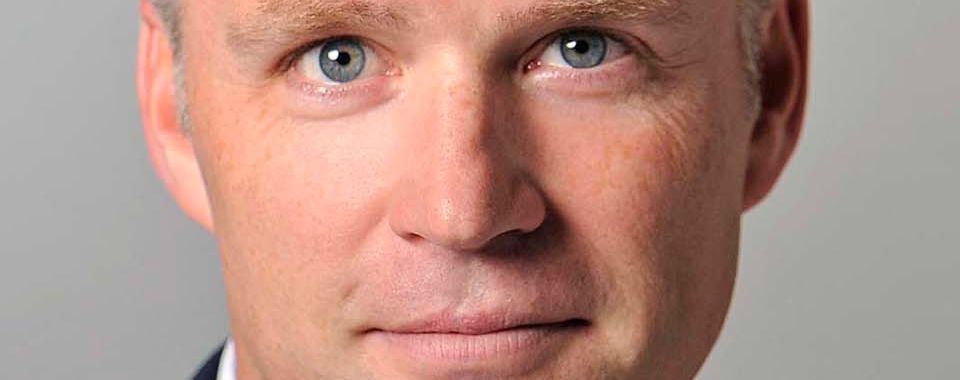 Dr. Christian Böing ist CEO von Strato und erläutert seine Sicht auf die Übernahme des Web Hoster durch United Internet und die hauseigenen Rechenzentren. Dr. Christian Böing ist CEO von Strato und erläutert seine Sicht auf die Übernahme des Web Hoster durch United Internet und die hauseigenen Rechenzentren.