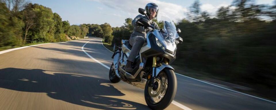 Der X-ADV soll Motorrad- und Rollerwelt verschmelzen. Der X-ADV soll Motorrad- und Rollerwelt verschmelzen.