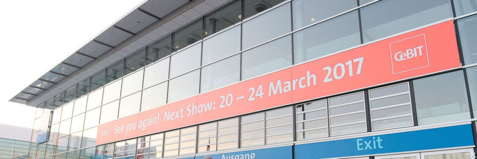 Neben aktullen Trends bietet die diesjährige CeBIT auch einen Blick auf die neuesten Entwicklungen rund um die Themen Dokumentenmanagement, Records Management und eAkte Neben aktullen Trends bietet die diesjährige CeBIT auch einen Blick auf die neuesten Entwicklungen rund um die Themen Dokumentenmanagement, Records Management und eAkte